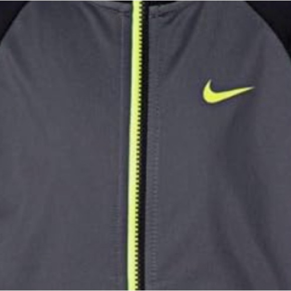 matching outfits,4Nike bundle boys  2-3-4T toddler EUC 1NWT2 outfits left - Picture 7 of 14